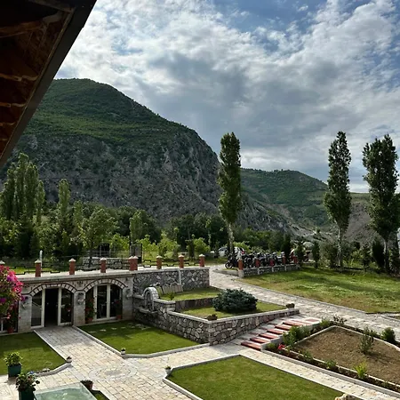 Bujtina Gjana *