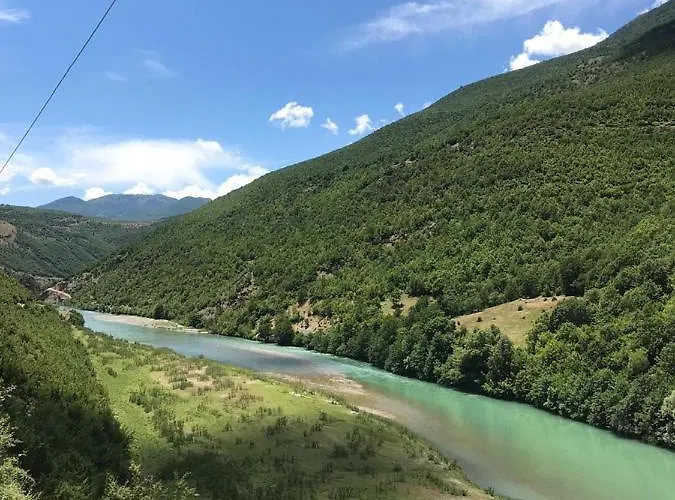 Bujtina Gjana Гостевой дом