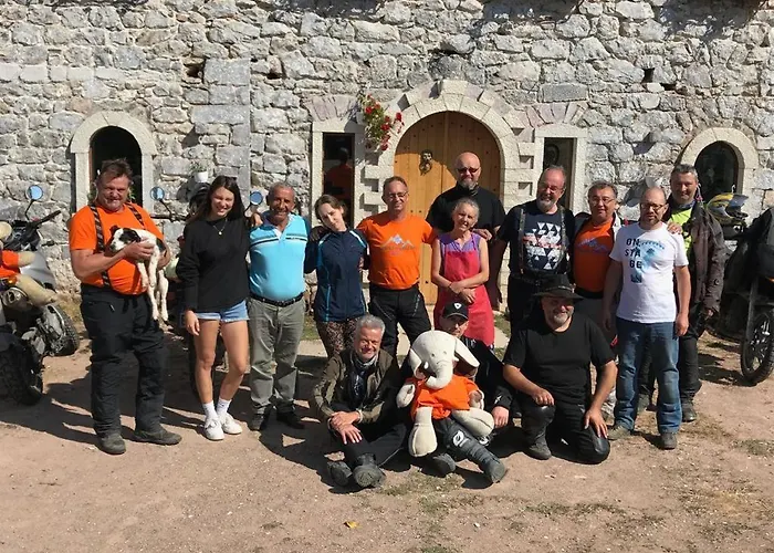 Bujtina Gjana Gasthof *