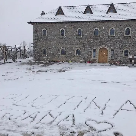 Bujtina Gjana * Kukes