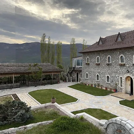 Guest house Bujtina Gjana *