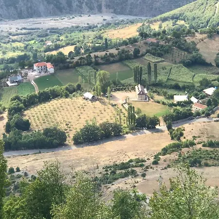 Bujtina Gjana *