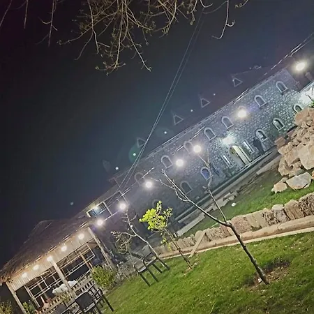 Bujtina Gjana *