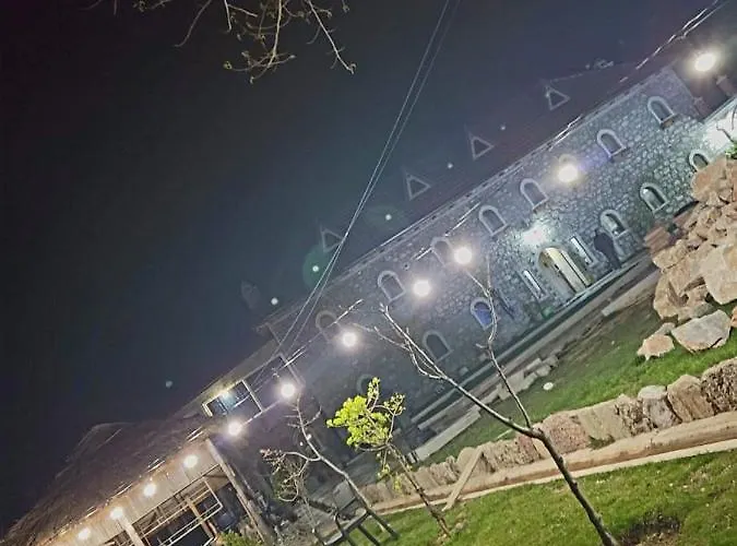 Bujtina Gjana *